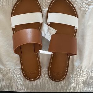 COPY - Abercrombie sandals